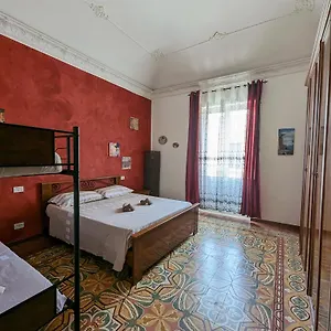  Appartamento Il Cortile Siciliano Italia